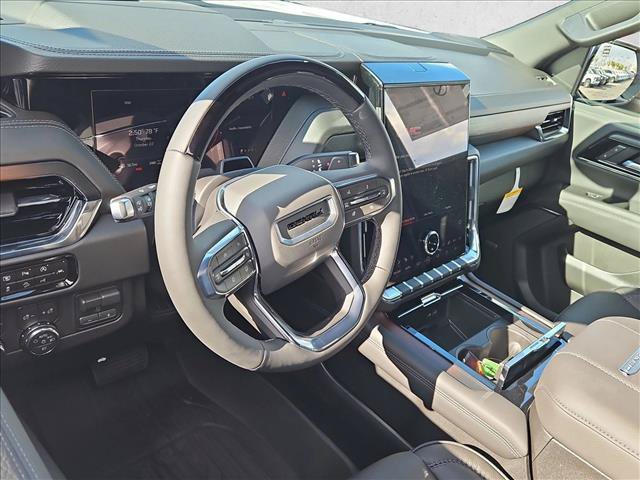 New 2027 GMC Yukon Denali w/ Denali Reserve Package AWD/4WD image 3