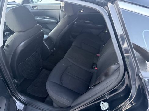 Used 2019 Kia Optima LX FWD image 11