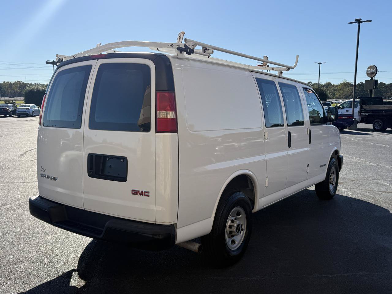 Used 2005 GMC Savana 2500 RWD image 5