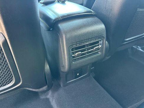 Used 2026 Lincoln Corsair Premiere AWD/4WD image 18