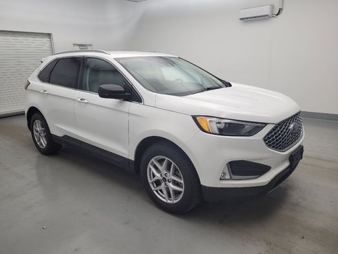 Used 2023 Ford Edge SEL w/ Convenience Package AWD/4WD image 11