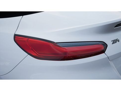New 2026 BMW Z4 M40i image 8