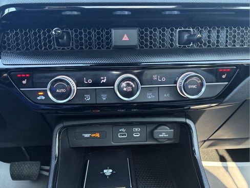 Used 2025 Honda CR-V Sport Touring image 32