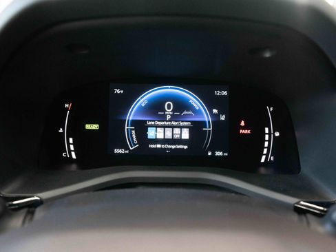 Used 2026 Toyota Camry LE FWD image 16