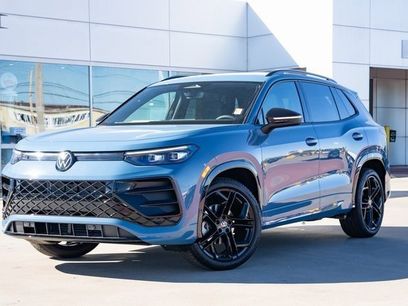 New 2026 Volkswagen Tiguan SE R-Line