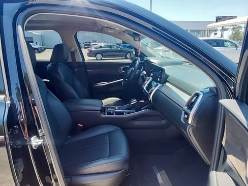 Used 2021 Kia Sorento EX w/ Panoramic Sunroof Package FWD image 27