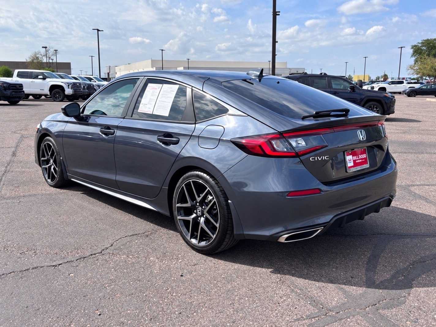 Used 2022 Honda Civic Sport Touring image 6