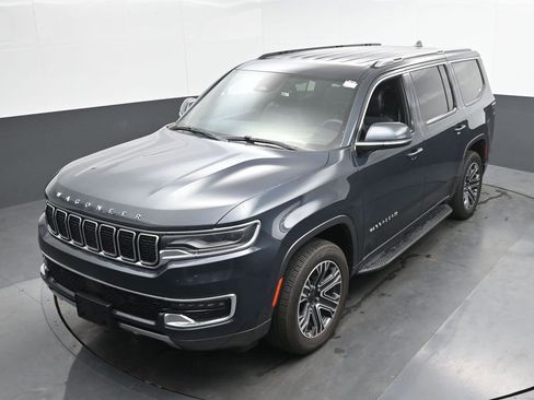 Used 2022 Jeep Wagoneer Series III image 43