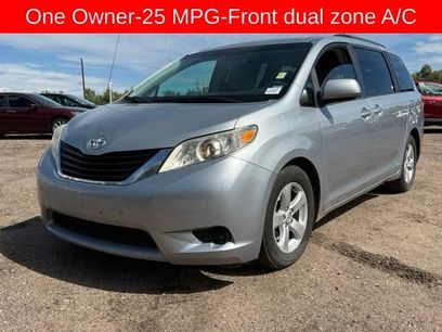 Used 2014 Toyota Sienna LE