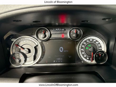 Used 2018 RAM 1500 SLT image 28