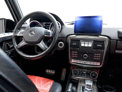 Used 2017 Mercedes-Benz G 63 AMG 4MATIC image 33