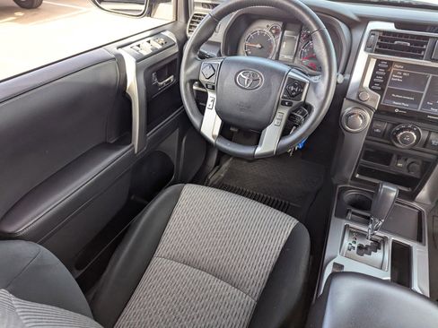 Used 2021 Toyota 4Runner SR5 image 17