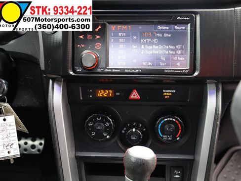 Used 2013 Scion FR-S RWD image 17