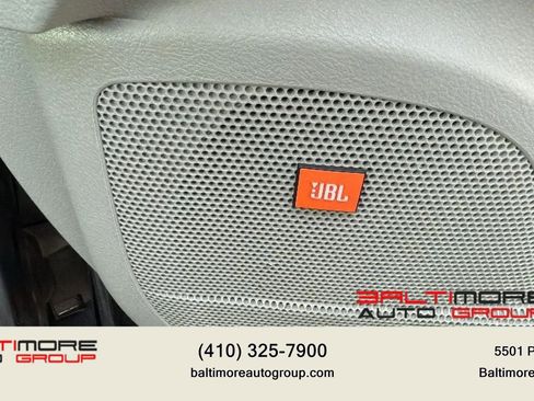 Used 2013 Toyota Highlander Limited AWD/4WD image 19
