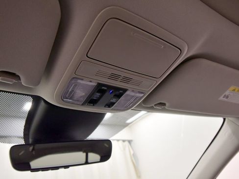 Certified 2025 Honda Odyssey EX-L image 28