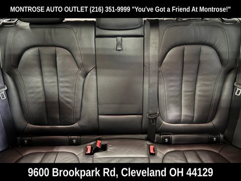 Used 2022 BMW X5 xDrive40i w/ M Sport Package image 32