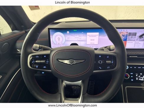 Used 2025 Genesis GV80 3.5T e-SC image 32