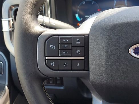 New 2025 Ford F250 Lariat w/ Lariat Ultimate Package image 25