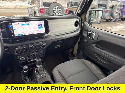 Used 2025 Jeep Wrangler Sport S image 14