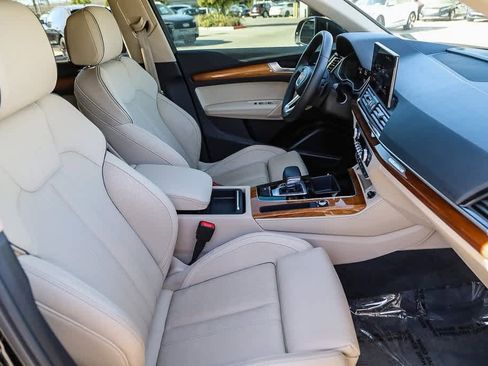 Used 2022 Audi Q5 2.0T Prestige image 15