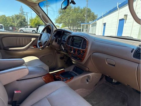 Used 2004 Toyota Tundra Limited image 21