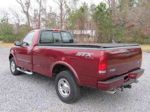 Used 2003 Ford F150 XLT image 4