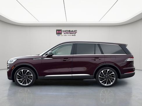 Used 2021 Lincoln Aviator Reserve w/ Equipment Group 202A image 6
