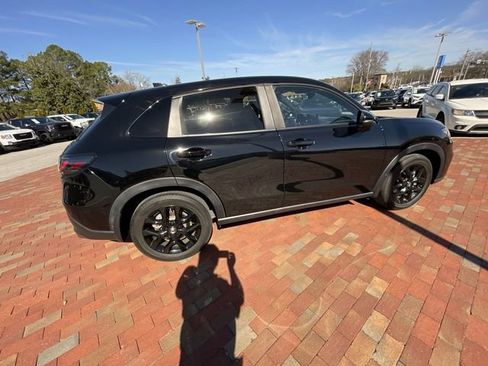 Used 2024 Honda HR-V Sport image 35