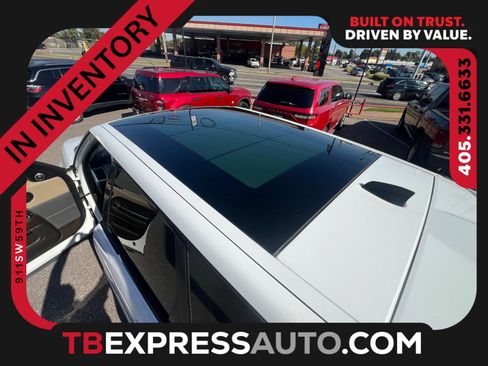 Used 2019 Land Rover Range Rover Sport HSE image 23