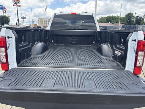Used 2021 Ford F350 XLT AWD/4WD image 5