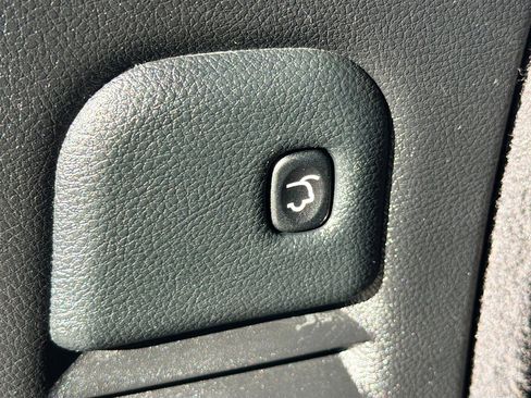 Used 2023 Dodge Durango R/T image 13