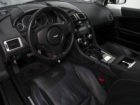 Used 2010 Aston Martin DBS Coupe image 2