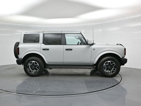 New 2026 Ford Bronco Outer Banks AWD/4WD image 25