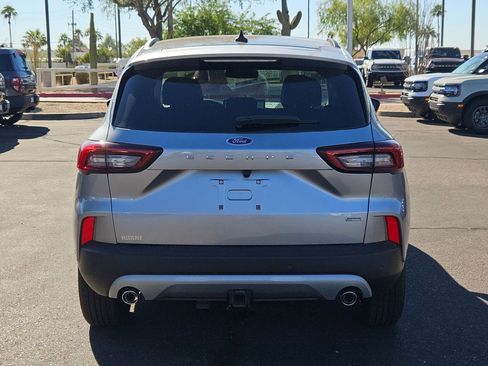 New 2024 Ford Escape SE w/ PHEV Premium Package image 3