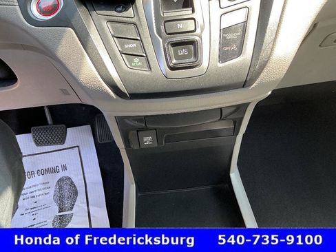 Used 2018 Honda Odyssey EX-L image 40