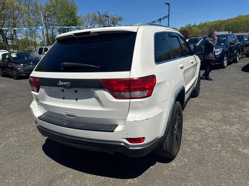Used 2011 Jeep Grand Cherokee Laredo AWD/4WD image 10