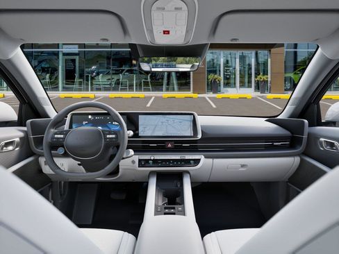 New 2025 Hyundai Ioniq 6 SEL image 11