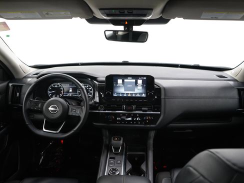 Used 2023 Nissan Pathfinder SL w/ SL Premium Package AWD/4WD image 15