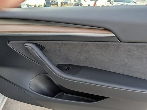 Used 2023 Tesla Model 3 Standard Range RWD image 30