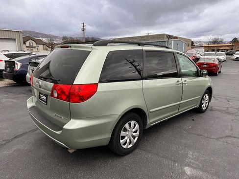 Used 2006 Toyota Sienna LE image 3