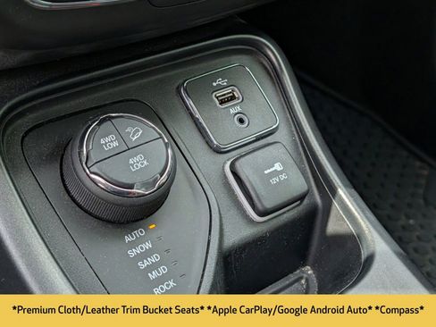 Used 2017 Jeep Compass Trailhawk w/ Cold Weather Group AWD/4WD image 8