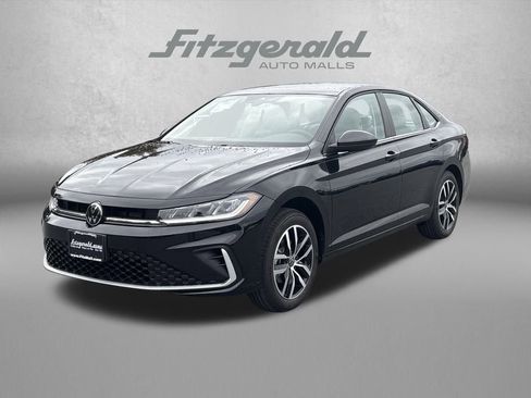 New 2026 Volkswagen Jetta SE FWD image 2