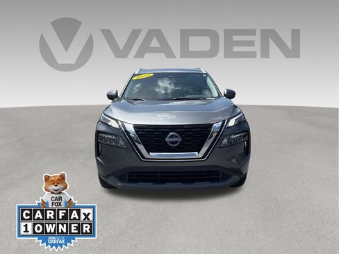 Used 2023 Nissan Rogue SV w/ SV Premium Package AWD/4WD image 2