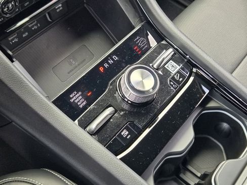 New 2025 Jeep Grand Cherokee L Overland w/ Advanced Protech Group III image 14