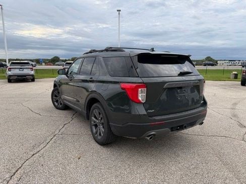 Used 2023 Ford Explorer XLT w/ Equipment Group 202A AWD/4WD image 12