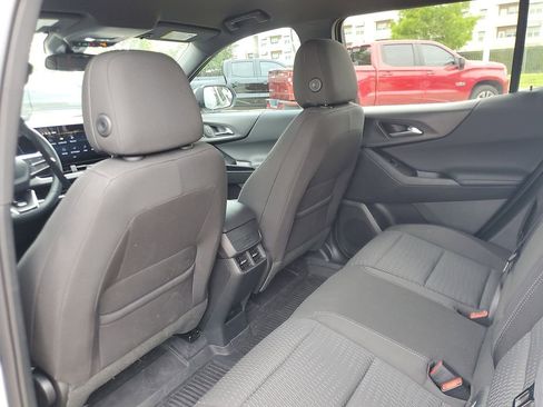 New 2026 Chevrolet Equinox LT w/ Midnight Edition FWD image 9