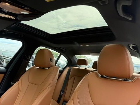 Used 2023 BMW 330e xDrive 330e xDrive w/ Premium Package image 39