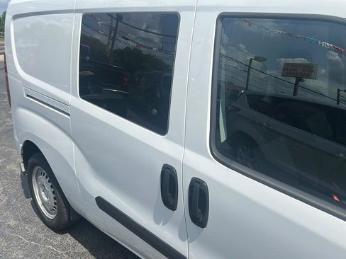 Used 2022 RAM ProMaster City Tradesman w/ Window Group 05 FWD image 4