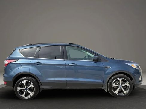 Used 2018 Ford Escape SEL AWD/4WD image 9