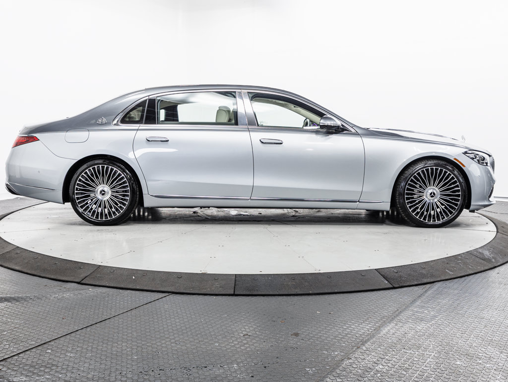 Used 2024 Mercedes-Benz Maybach S 580 4MATIC image 38